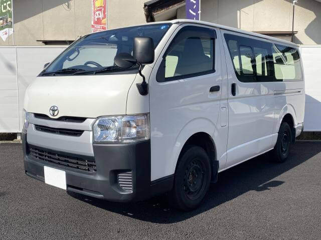トヨタ ハイエース